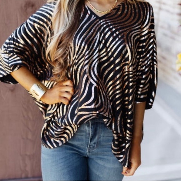 Oversized Adrienne blouse - Picture 3 of 3